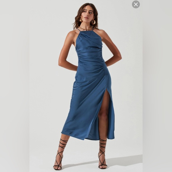 Astr Dresses & Skirts - Astr blue wedding guest dress size L